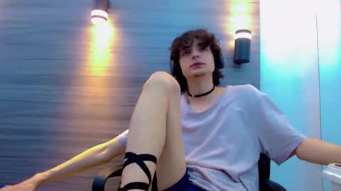 ethan online show from March 18, 1:06 pm