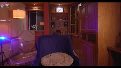 Matt     online show from November 2, 12:10 am