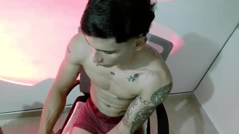 srghost333 online show from April 18, 5:42 am