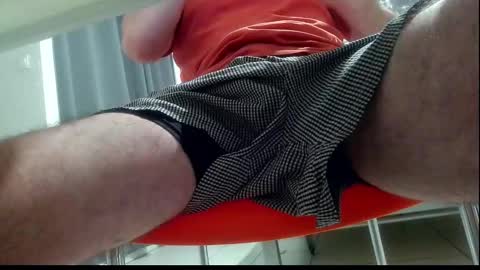 ssenzo online show from September 13, 8:55 pm