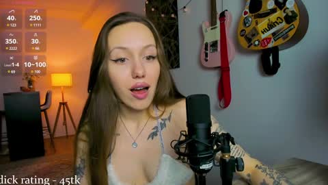 Anni if Im offline for a long time Im depressed feel free to support me offline online show from January 4, 4:32 pm