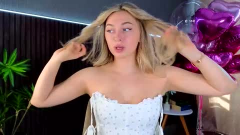 Kate online show from September 25, 6:42 am