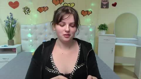 Snapshot of staceylex chatting on February 26, 9:33 am Stacey online show from February 26, 9:33 am