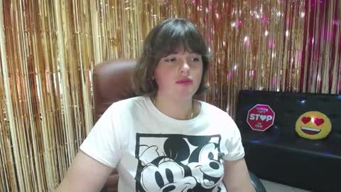 Snapshot of staceylex chatting on September 19, 5:22 am Stacey online show from September 19, 5:22 am