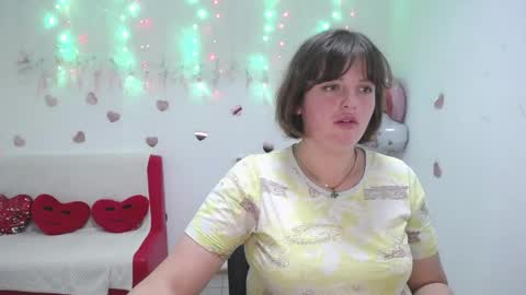 Snapshot of staceylex chatting on October 2, 6:01 am Stacey online show from October 2, 6:01 am