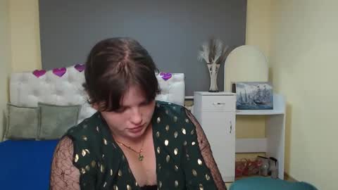 Snapshot of staceylex chatting on October 3, 6:10 am Stacey online show from October 3, 6:10 am
