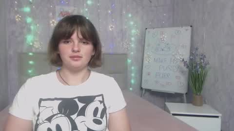 Snapshot of staceylex chatting on October 6, 5:36 am Stacey online show from October 6, 5:36 am