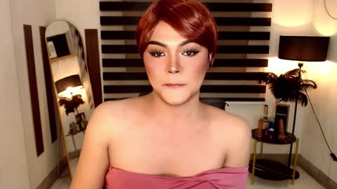 staceymoorets online show from January 18, 11:00 pm