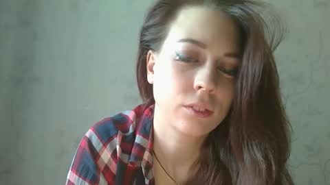 staceywellsx online show from April 13, 7:56 am