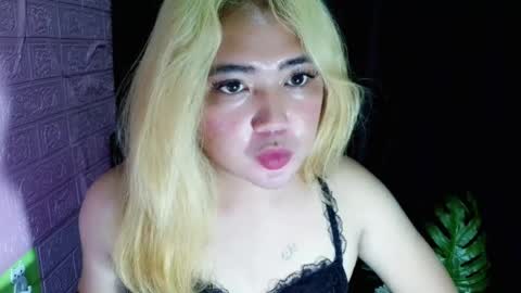 stacy_girl online show from August 1, 2:24 am