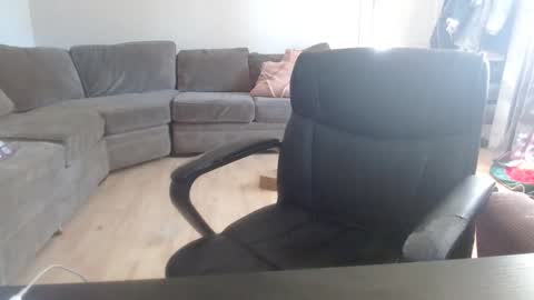 Stacy Banks online show from December 6, 6:22 pm