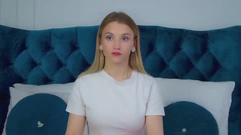 StacyEvances online show from May 30, 6:39 pm