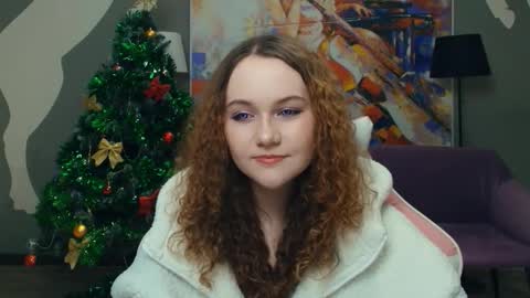 Violet online show from February 19, 6:07 pm