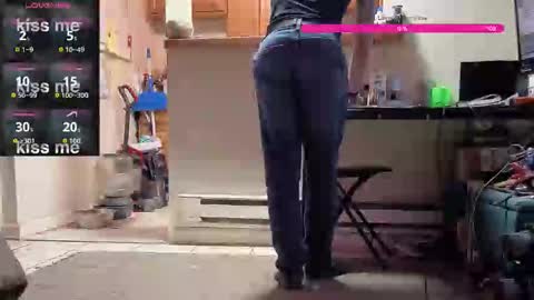 Submissive Slut LOVES adoration online show from February 13, 5:44 am