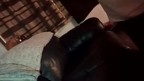 Straightupdownbad online show from April 2, 6:21 am