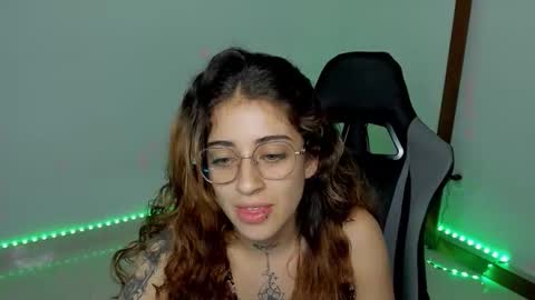 star_shooting online show from January 9, 10:59 pm