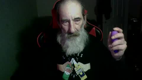 starblade104 online show from March 27, 8:09 am