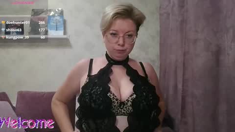 Snapshot of stasya_07 chatting on March 2, 11:53 pm Stasya online show from March 2, 11:53 pm