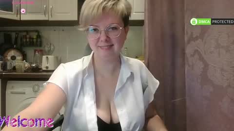Snapshot of stasya_07 chatting on March 4, 9:22 pm Stasya online show from March 4, 9:22 pm