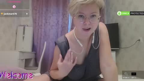 Snapshot of stasya_07 chatting on March 6, 1:24 pm Stasya online show from March 6, 1:24 pm