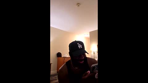 stayinalive1992 online show from December 4, 6:02 am