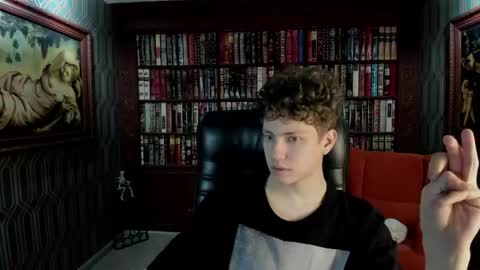 Esrefan online show from April 11, 7:51 pm