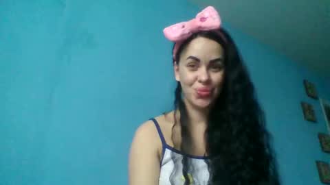 stefaniyax online show from October 20, 9:47 am