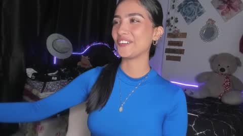Snapshot of stefanny_pllus chatting on February 17, 12:54 am Im MiaIts my first day here online show from February 17, 12:54 am