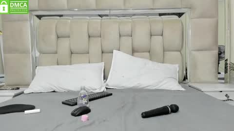 Snapshot of stefany520 chatting on February 10, 10:51 pm Stefany online show from February 10, 10:51 pm