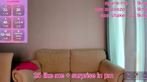 Stefany and Bettany online show from March 8, 7:01 am