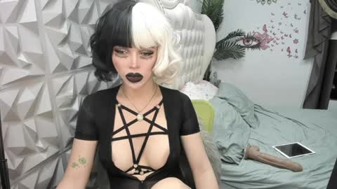 Jane online show from April 2, 1:51 pm