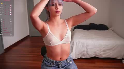 Stef online show from July 1, 8:28 pm