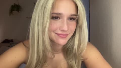 stellaraexox online show from January 22, 11:53 pm