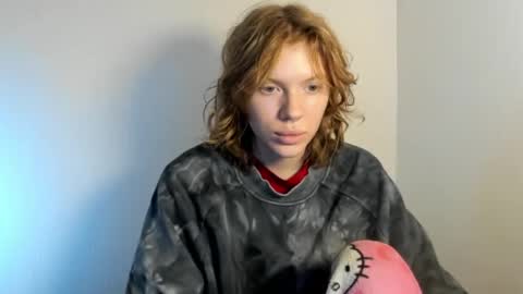 S T E L L A online show from October 22, 11:45 am