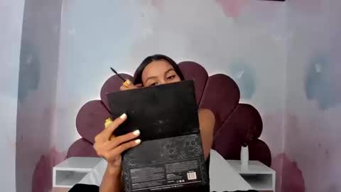 Stefff  online show from March 20, 4:23 pm