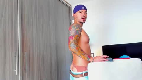 stephanroux online show from January 18, 4:10 pm