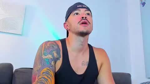 stephanroux online show from January 6, 3:40 pm