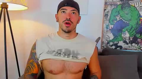 stephanroux online show from January 16, 11:37 pm