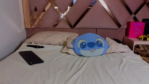 stephany_grand online show from February 12, 5:27 pm