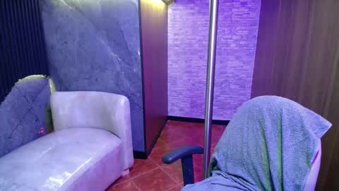 stephany_rodriguez_ online show from February 16, 1:09 pm