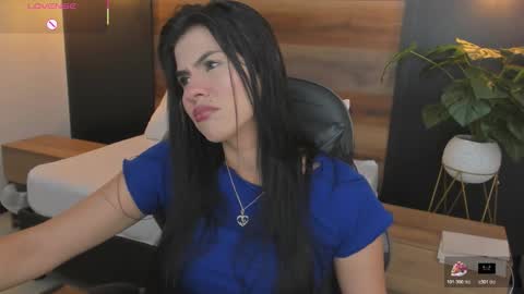 S T E P H A N Y A online show from February 9, 7:16 pm