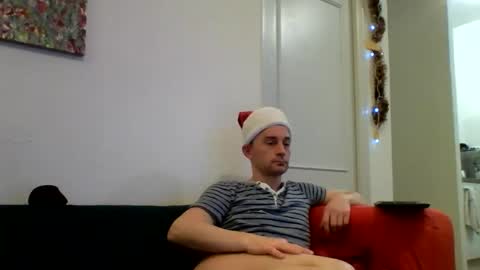 stephane online show from December 25, 10:16 pm