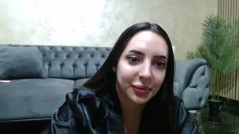 StepMommy19 online show from June 24, 6:59 pm