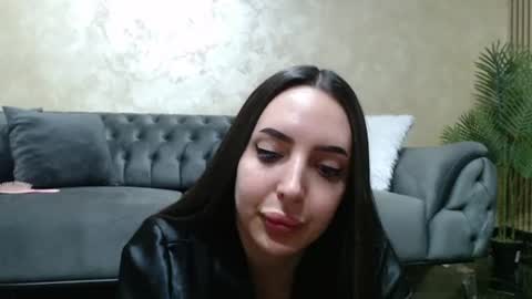 StepMommy19 online show from June 25, 5:07 pm