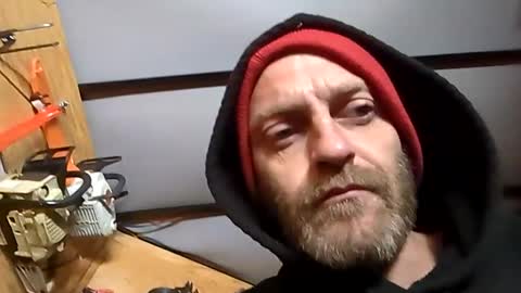 Snapshot of sterng123 chatting on December 2, 12:12 am sterng123 online show from December 2, 12:12 am