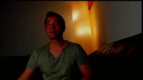 sternhagel online show from November 9, 10:56 pm