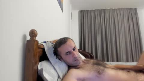 stevenpit online show from October 10, 4:51 am