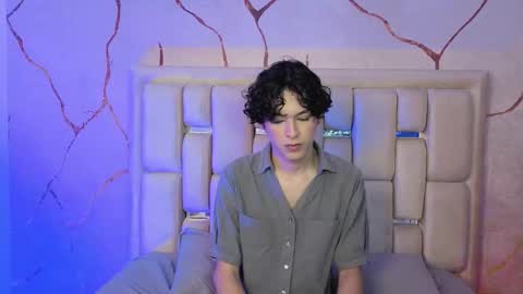 Sthepano  online show from March 24, 4:18 am