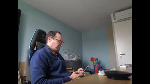 stickolive1 online show from October 15, 8:26 am