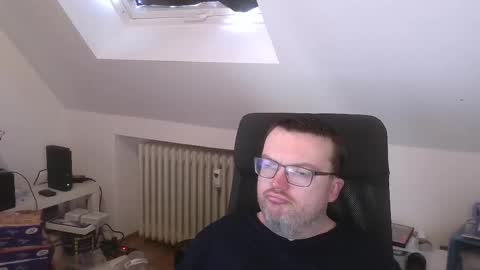 Oliver online show from March 13, 6:27 am